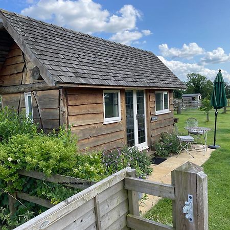 The Hat'S Hut Mixbury Extérieur photo