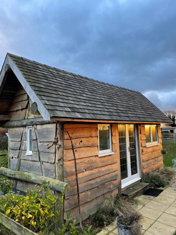 The Hat'S Hut Mixbury Extérieur photo